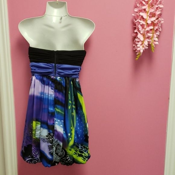 NWOT💕🖤 I.N Strapless Dress Size 3 - Picture 5 of 7